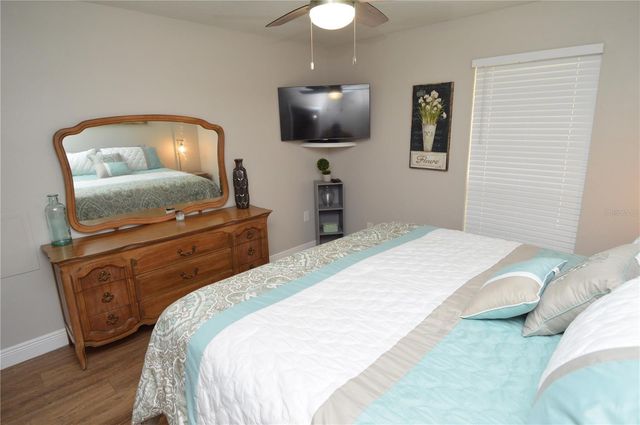 8613 MALLARD RESERVE DRIVE 202, Tampa, FL 33614