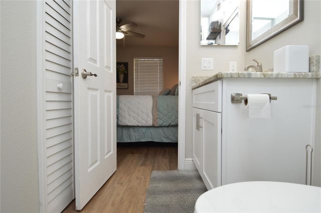 8613 MALLARD RESERVE DRIVE 202, Tampa, FL 33614