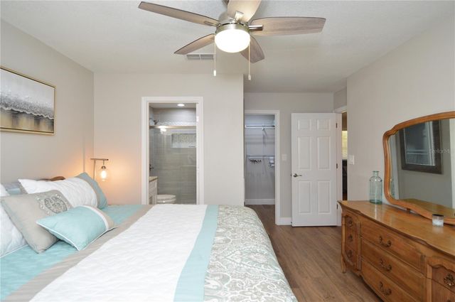 8613 MALLARD RESERVE DRIVE 202, Tampa, FL 33614