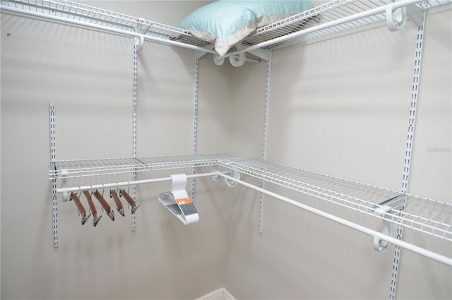 8613 MALLARD RESERVE DRIVE 202, Tampa, FL 33614