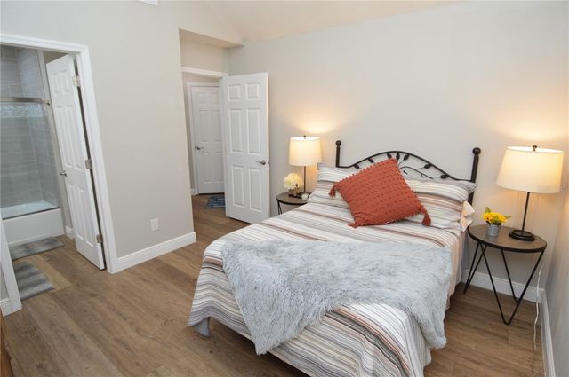 8613 MALLARD RESERVE DRIVE 202, Tampa, FL 33614