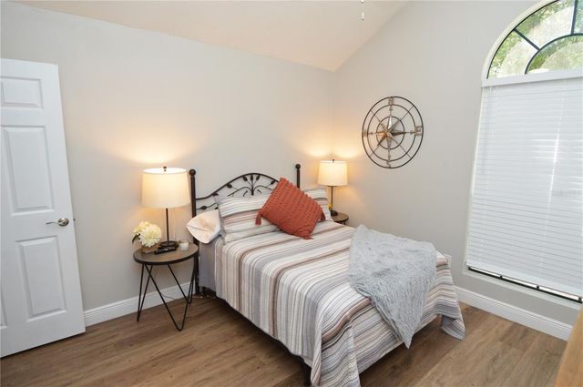 8613 MALLARD RESERVE DRIVE 202, Tampa, FL 33614