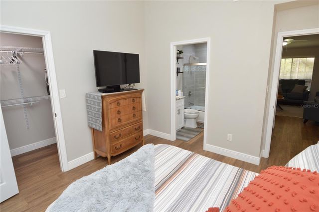 8613 MALLARD RESERVE DRIVE 202, Tampa, FL 33614