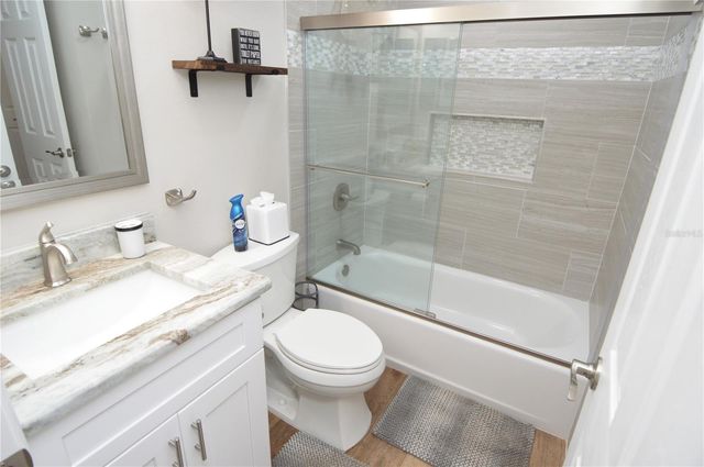 8613 MALLARD RESERVE DRIVE 202, Tampa, FL 33614