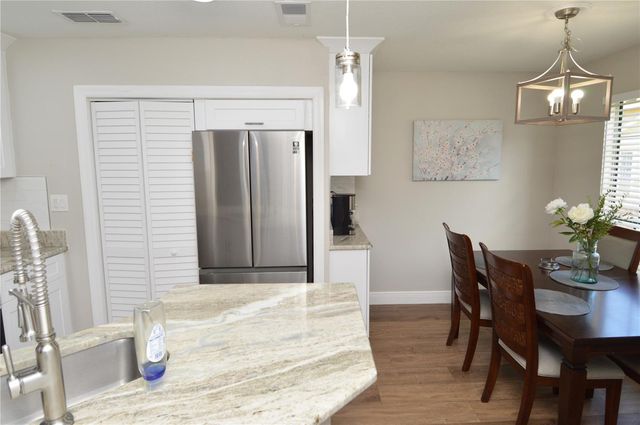 8613 MALLARD RESERVE DRIVE 202, Tampa, FL 33614