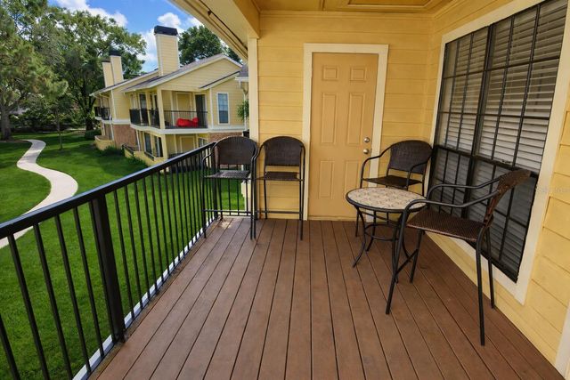 8613 MALLARD RESERVE DRIVE 202, Tampa, FL 33614