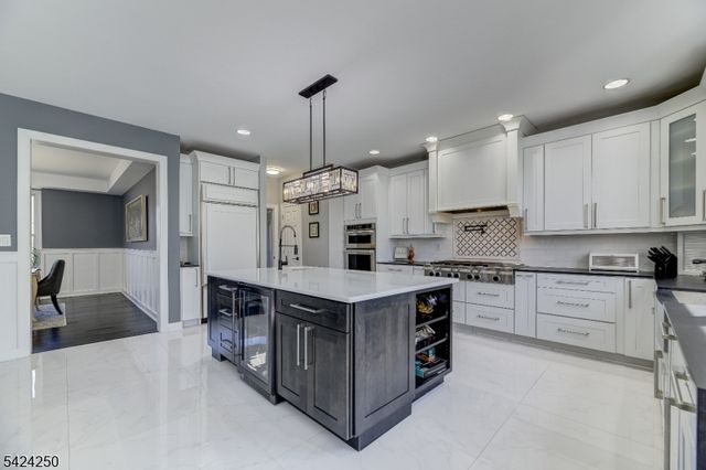 206 Van Zandt Rd, Montgomery Twp., NJ 08558