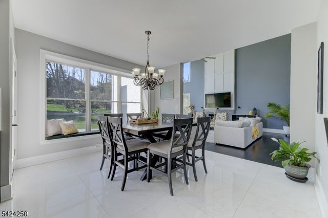206 Van Zandt Rd, Montgomery Twp., NJ 08558