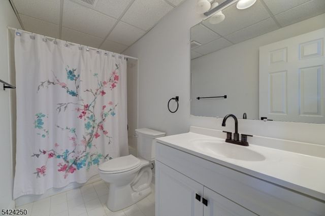 206 Van Zandt Rd, Montgomery Twp., NJ 08558