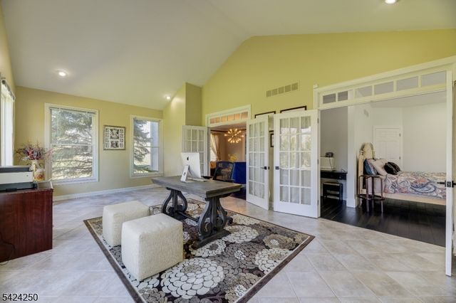 206 Van Zandt Rd, Montgomery Twp., NJ 08558