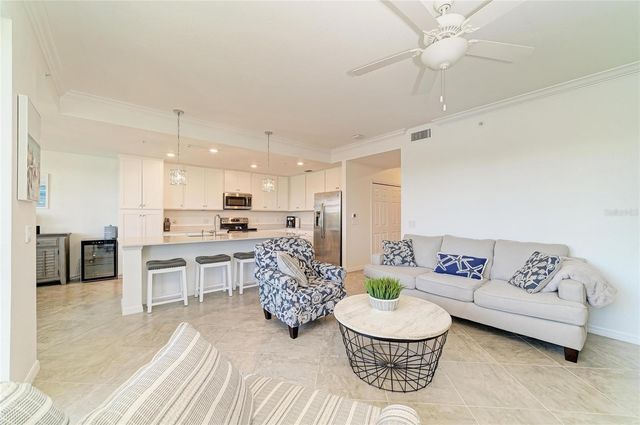 17520 GAWTHROP DRIVE 202, Lakewood Ranch, FL 34211