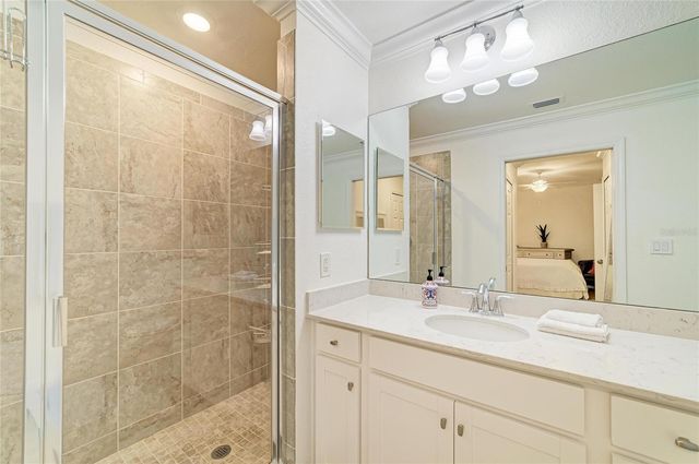 17520 GAWTHROP DRIVE 202, Lakewood Ranch, FL 34211