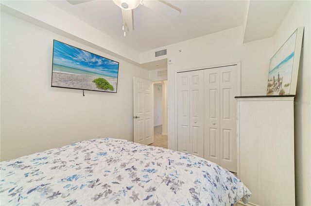 17520 GAWTHROP DRIVE 202, Lakewood Ranch, FL 34211