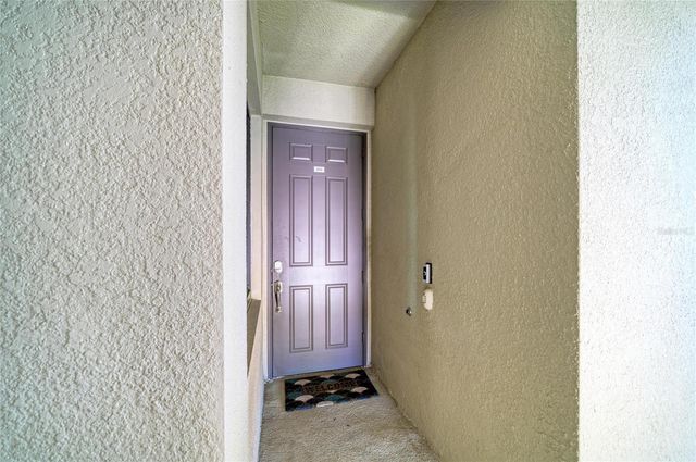 17520 GAWTHROP DRIVE 202, Lakewood Ranch, FL 34211