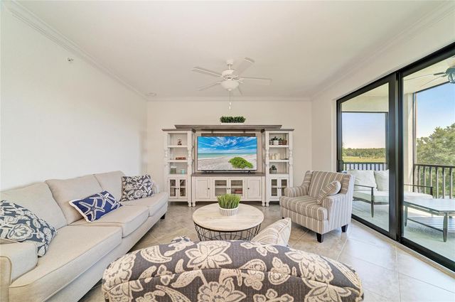 17520 GAWTHROP DRIVE 202, Lakewood Ranch, FL 34211