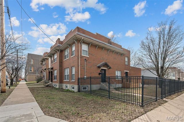 4400 Norfolk Avenue, St Louis, MO 63110