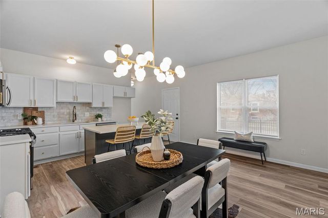 4400 Norfolk Avenue, St Louis, MO 63110