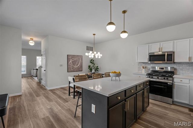 4400 Norfolk Avenue, St Louis, MO 63110