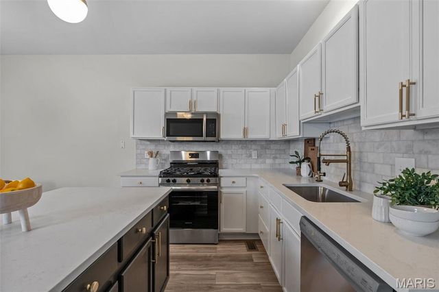 4400 Norfolk Avenue, St Louis, MO 63110