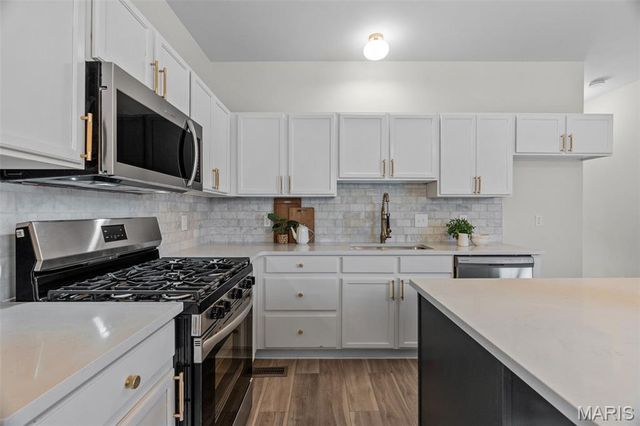 4400 Norfolk Avenue, St Louis, MO 63110