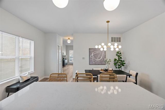 4400 Norfolk Avenue, St Louis, MO 63110