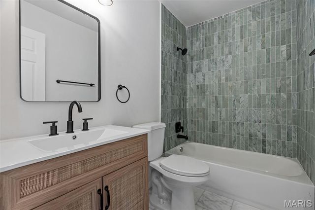 4400 Norfolk Avenue, St Louis, MO 63110