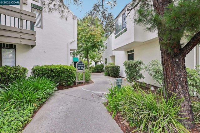 47 Mozden Ln, Pleasant Hill, CA 94523