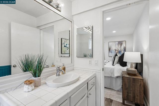 47 Mozden Ln, Pleasant Hill, CA 94523