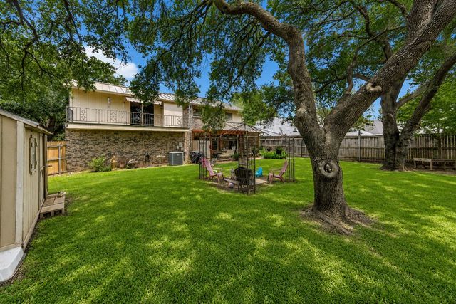 9129 Timber Oaks Drive, Fort Worth, TX 76179