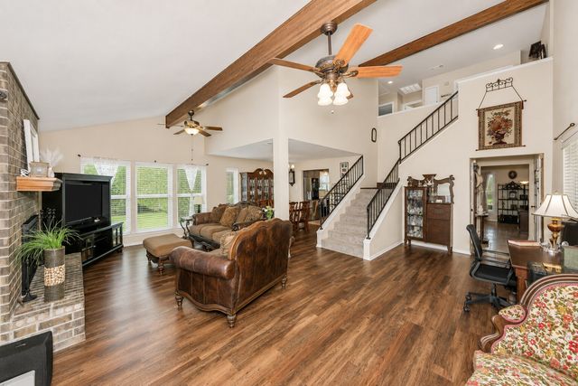 9129 Timber Oaks Drive, Fort Worth, TX 76179