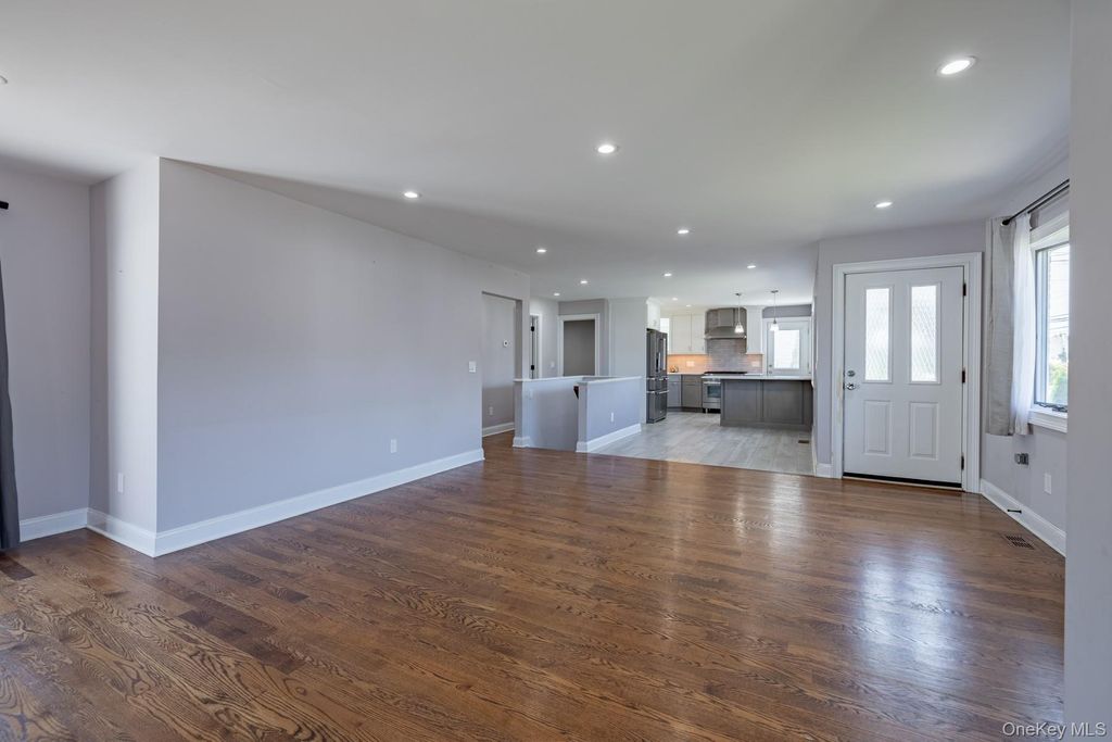 104 Justice Street, West Babylon, NY 11704 — photo 5