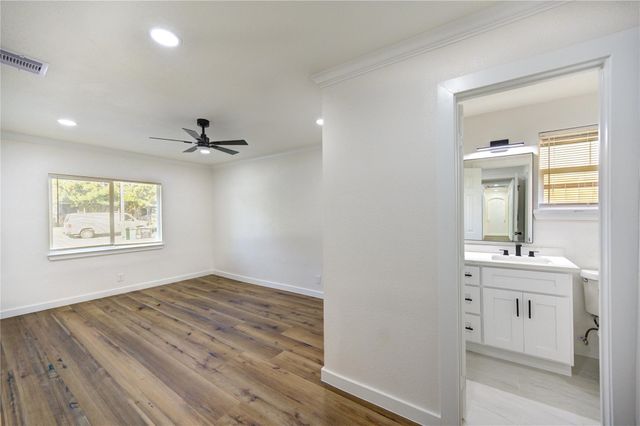 4830 Teton Street, Houston, TX 77033