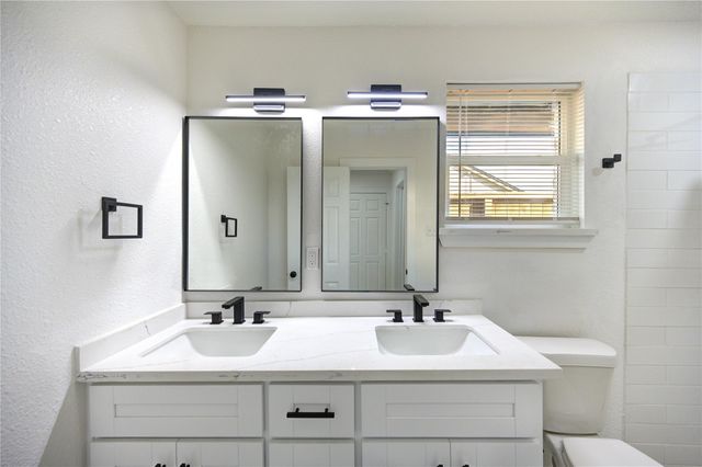 4830 Teton Street, Houston, TX 77033