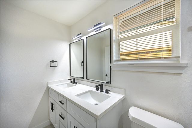 4830 Teton Street, Houston, TX 77033