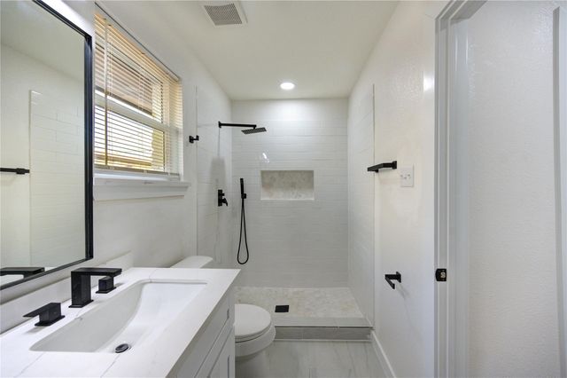 4830 Teton Street, Houston, TX 77033