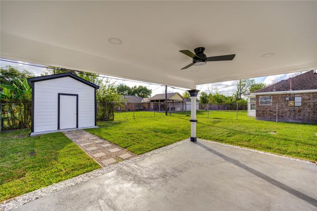4830 Teton Street, Houston, TX 77033