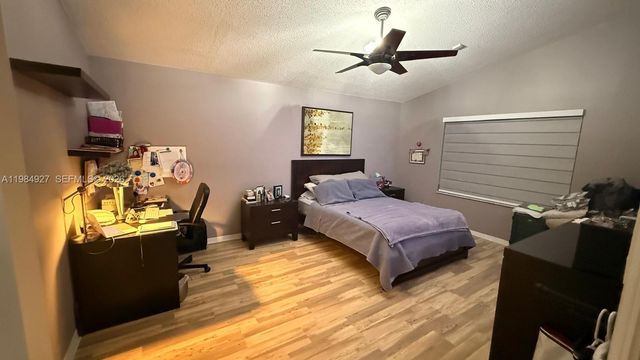 13154 NW 11th Street, Pembroke Pines, FL 33028