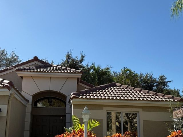 13154 NW 11th Street, Pembroke Pines, FL 33028