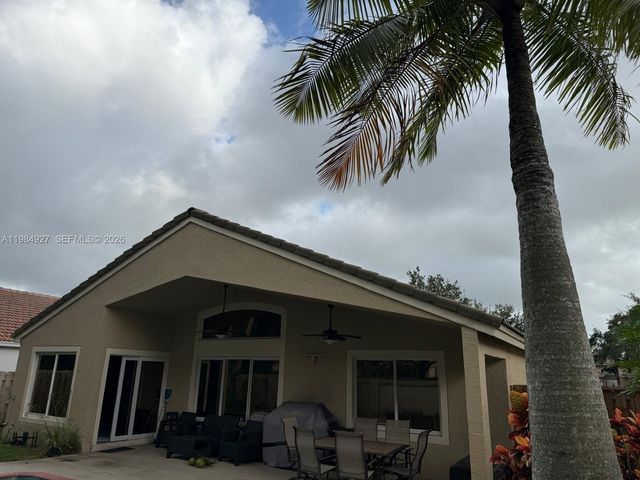13154 NW 11th Street, Pembroke Pines, FL 33028