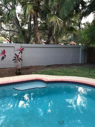 13154 NW 11th Street, Pembroke Pines, FL 33028