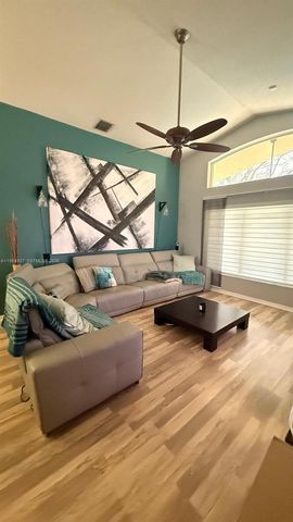 13154 NW 11th Street, Pembroke Pines, FL 33028