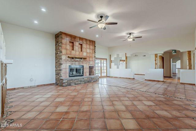 7496 S LINDA LOU Road, Eloy, AZ 85131