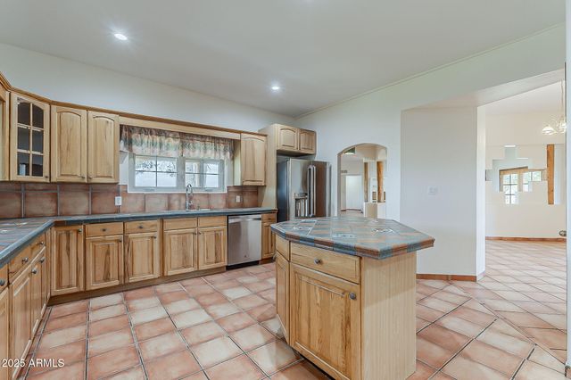 7496 S LINDA LOU Road, Eloy, AZ 85131