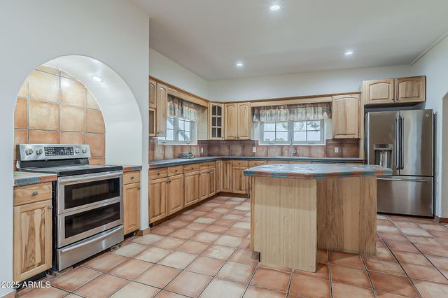 7496 S LINDA LOU Road, Eloy, AZ 85131