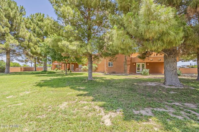 7496 S LINDA LOU Road, Eloy, AZ 85131