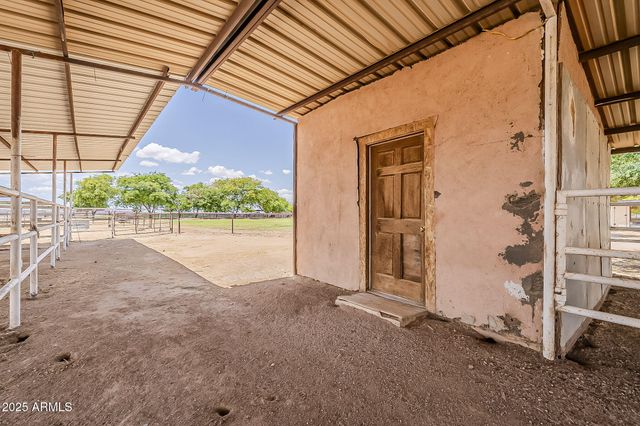 7496 S LINDA LOU Road, Eloy, AZ 85131