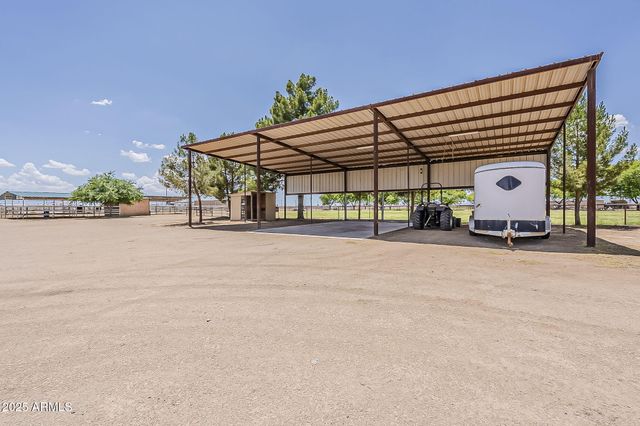 7496 S LINDA LOU Road, Eloy, AZ 85131