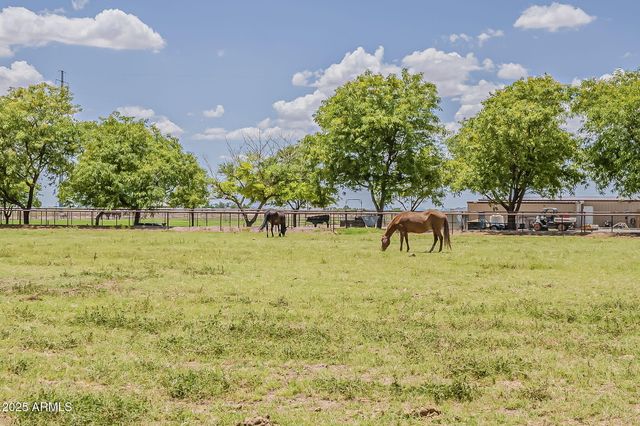 7496 S LINDA LOU Road, Eloy, AZ 85131