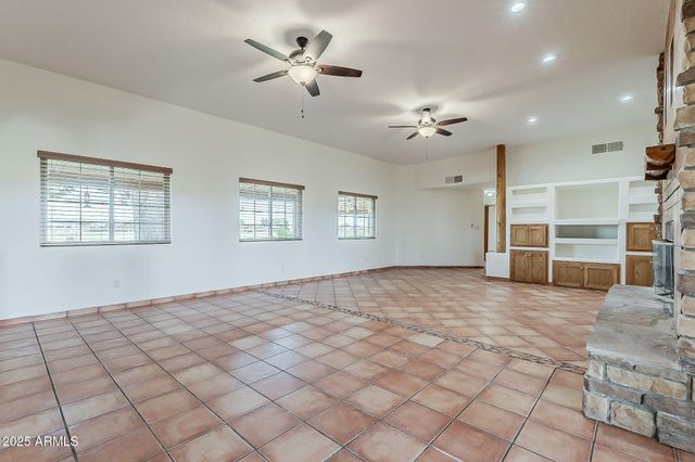 7496 S LINDA LOU Road, Eloy, AZ 85131