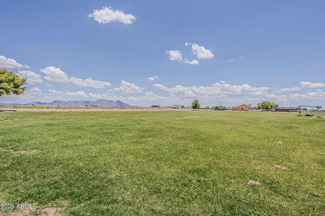 7496 S LINDA LOU Road, Eloy, AZ 85131